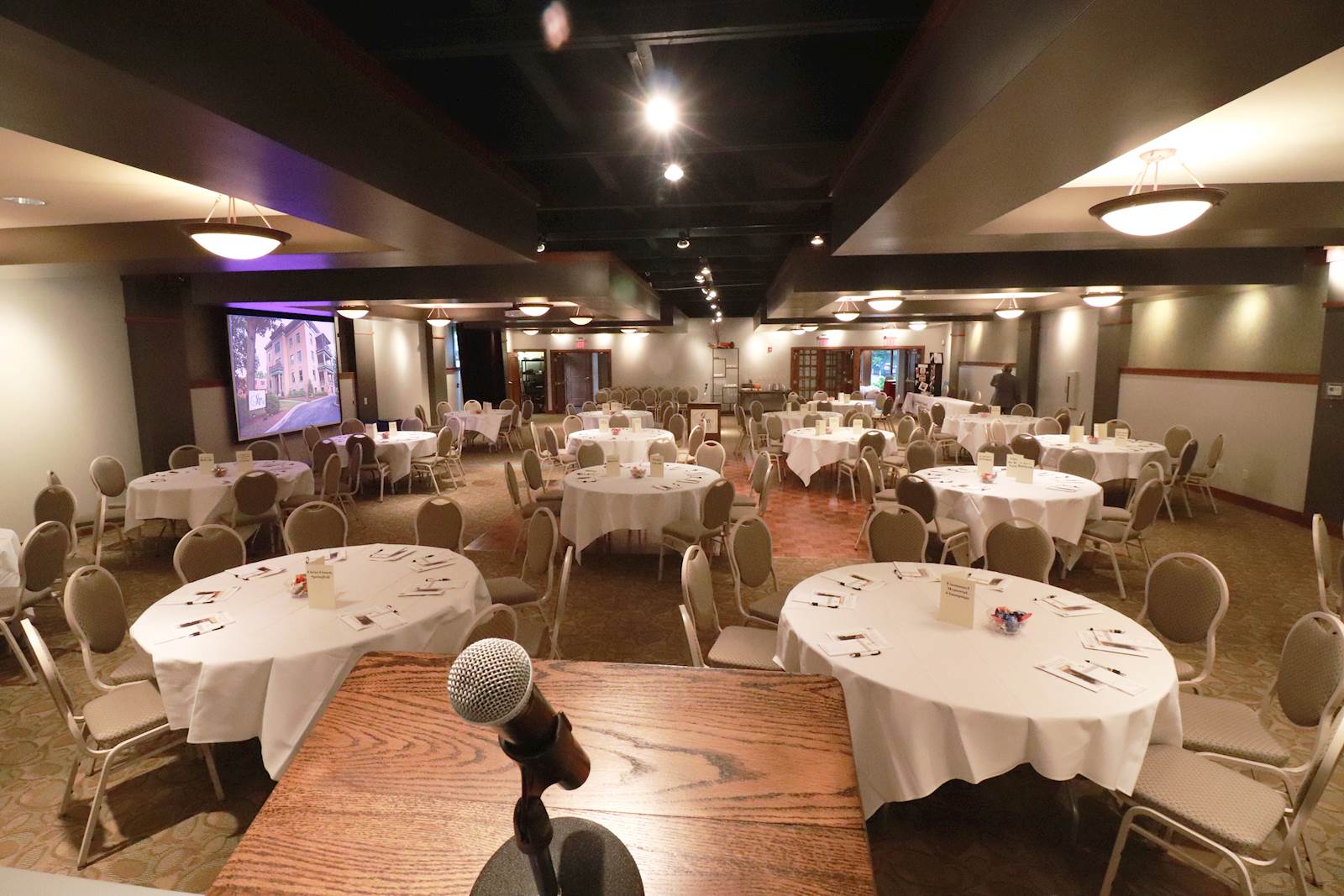 Conn's Catering & Events Entertain with Style Central IL